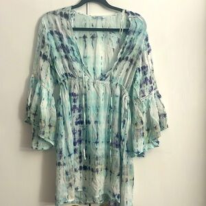 EUC Blue Island tie-dye swim coverup Medium